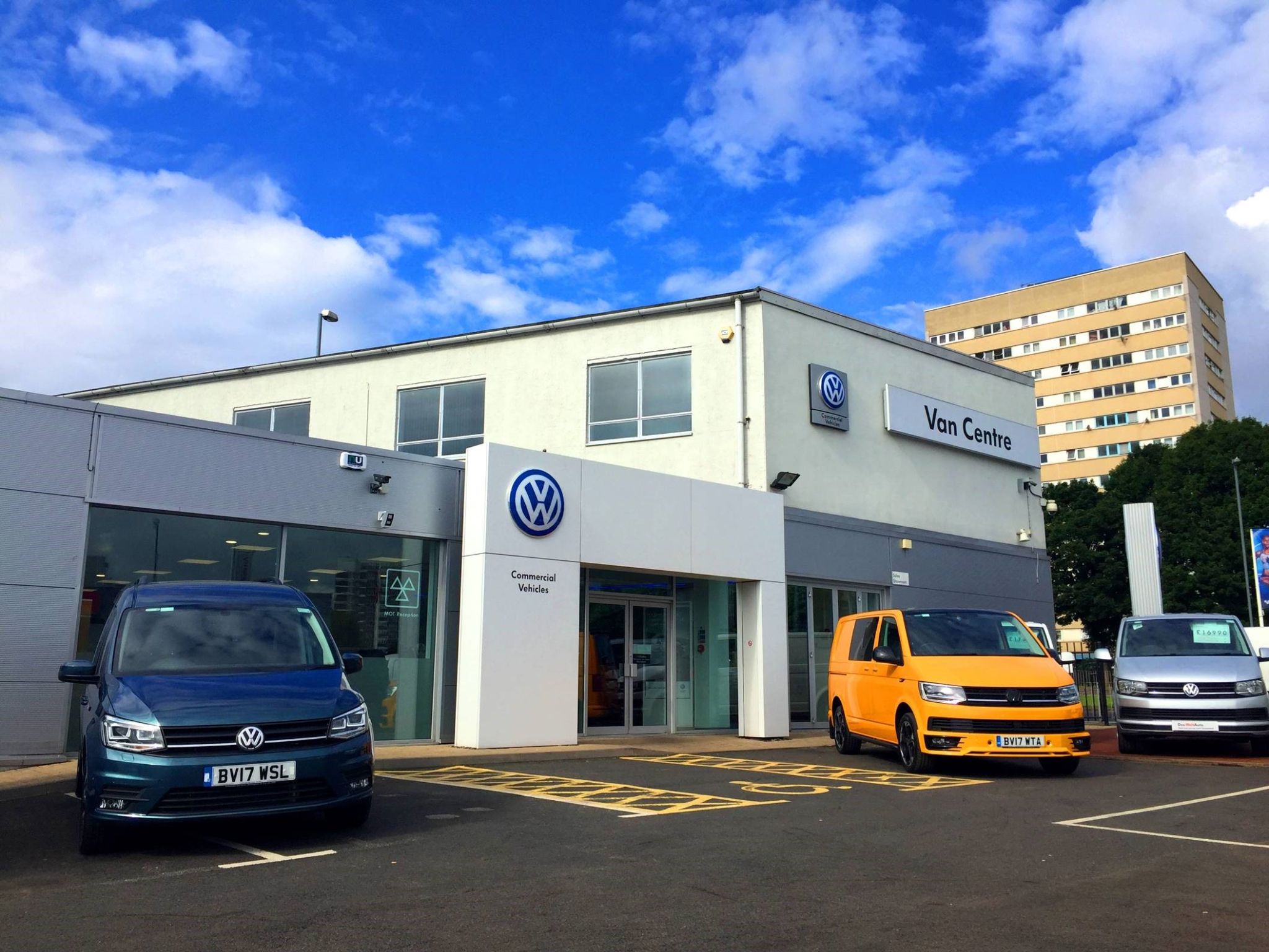 Volkswagen Van Centre B'ham (Swansway Garages) Van dealership in